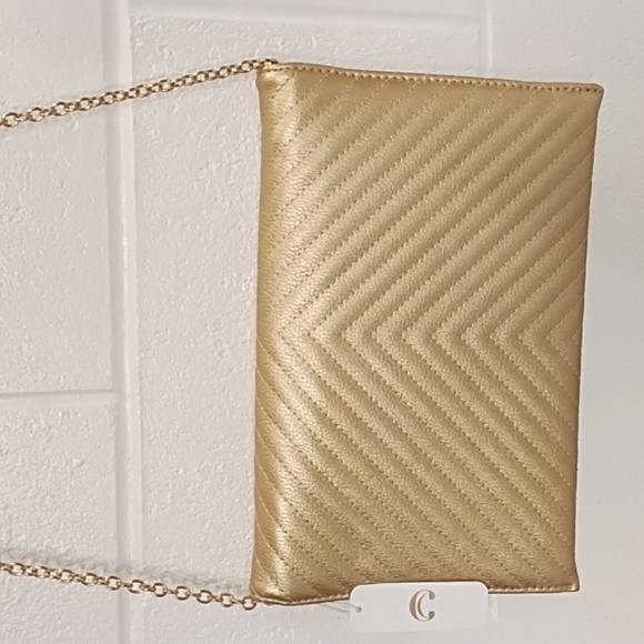 NWT MattGold Clutch Crossbody Bag Removable Chain Quilted Faux Leather Magnetic - Picture 2 of 10